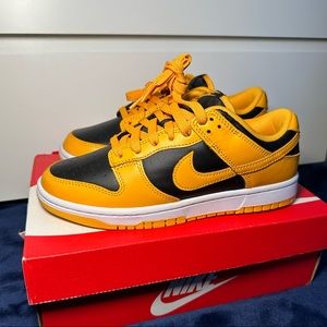 DS Nike Dunk Low Championship GoldenRod M6/W7.5